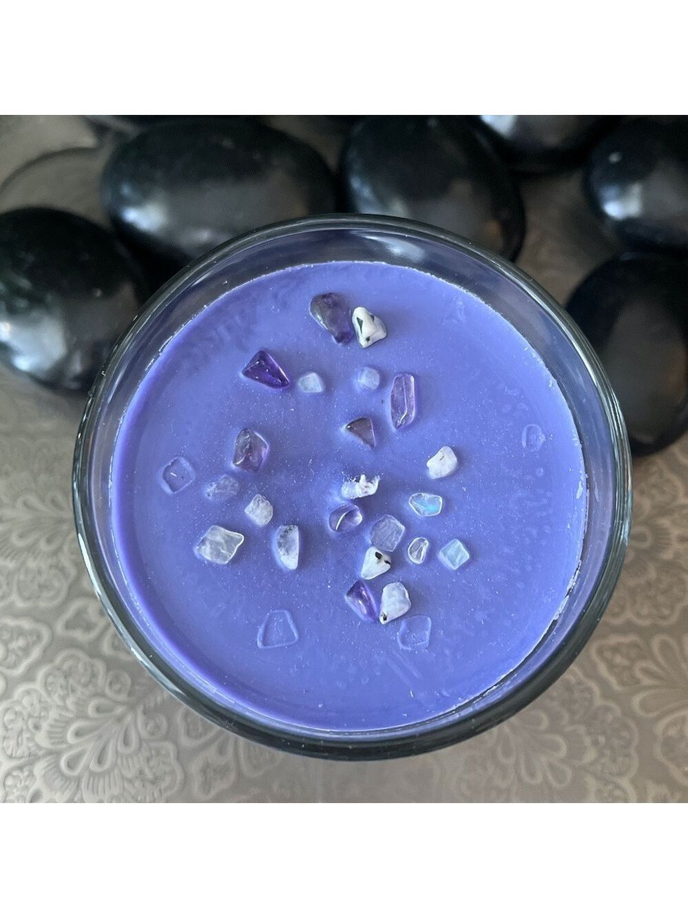 SOY WAX Lavender Amethyst and Rainbow Moonstone Chakra Gem Candle - Picture 5 of 5
